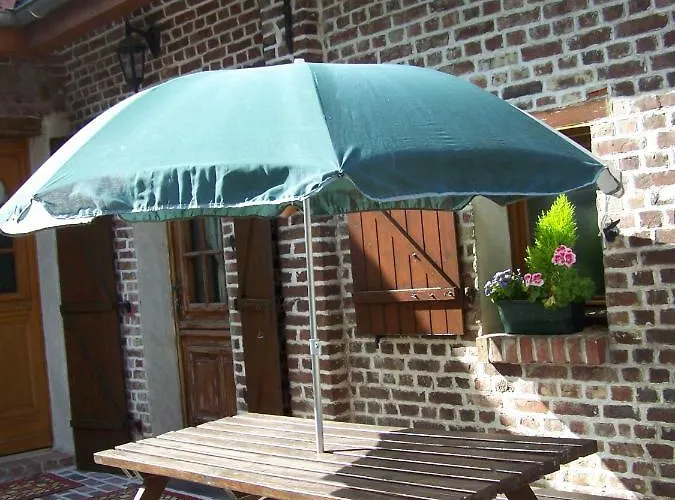 Domaine Jeanne D'arc Couette-café