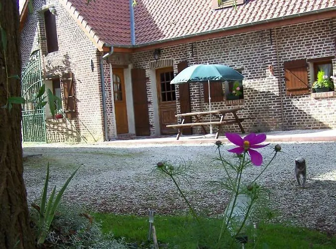 Domaine Jeanne D'arc Couette-café